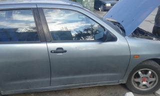 1994 model seat ibiza 1.8 benzin araçdan sökme çıkma orijinal sağ ön kapı