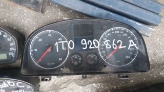 1T0920862A - 1T0 920 862 A VW Touran ve vw caddy uyumlu çıkma kilometre saati