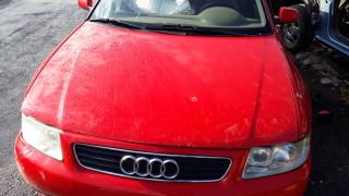 Audi A3 çıkma kırmızı renk motor kaputu