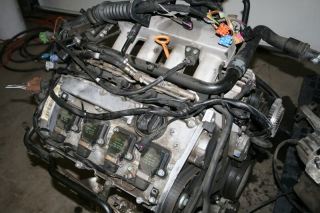 Audi A5 1.8T apu kodlu çıkma orijinal motor ve motor parçaları