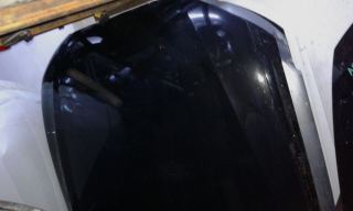 az hasarlı audi a4 2012 model  siyah renk motor kaputu