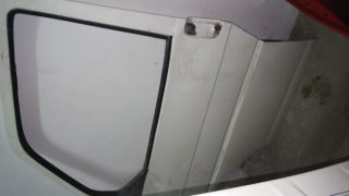 caravelle çıkma beyaz renk sol ön kapı t4 kasa caravelle uyumlu sol n kapı