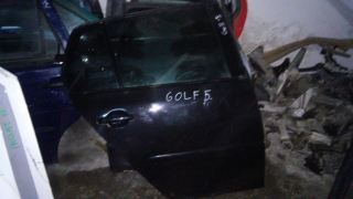 golf 5 çıkma sağ arka siyah renk dolu kapı