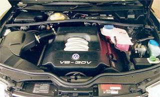 passat 2.8 V6 30V AGE kodlu çıkma motor ve motor parçaları