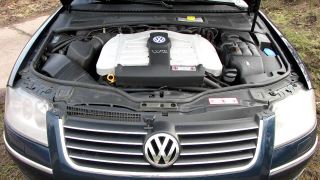 passat 4.0 W8 BDN kodlu çıkma motor ve motor parçaları