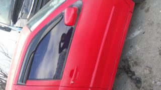 volkswagen polo classic 2001 dürbün gögüslü araçtan sökme orjinal çıkma sağ ön kırmızı renk kapı