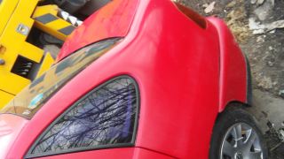 volkswagen polo classic 2001 dürbün gögüslü araçtan sökme orjinal kırmızı renk sol arka hatasız çamurluk