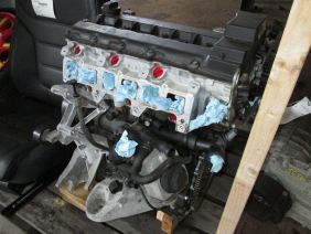Volkswagen Touareg 3.6 cgra kodlu çıkma motor ve motor parçaları 