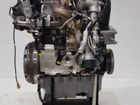 vw caravella t6 2.0 TDİ cxeb kodlu çıkma orijinal motor ve motor parçaları
