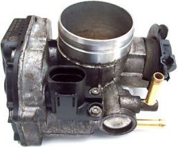 vw golf akl 1.6 motor 06a133064j / 06a 133 064 j numaralı gaz kelebeği