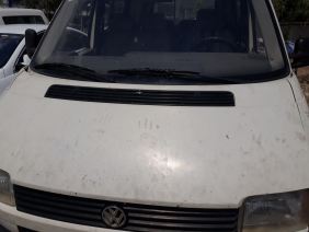 vw transporter t4 1.9 turbo abl motor beyaz renk araçtan sökme çıkma orijinal ön kaput